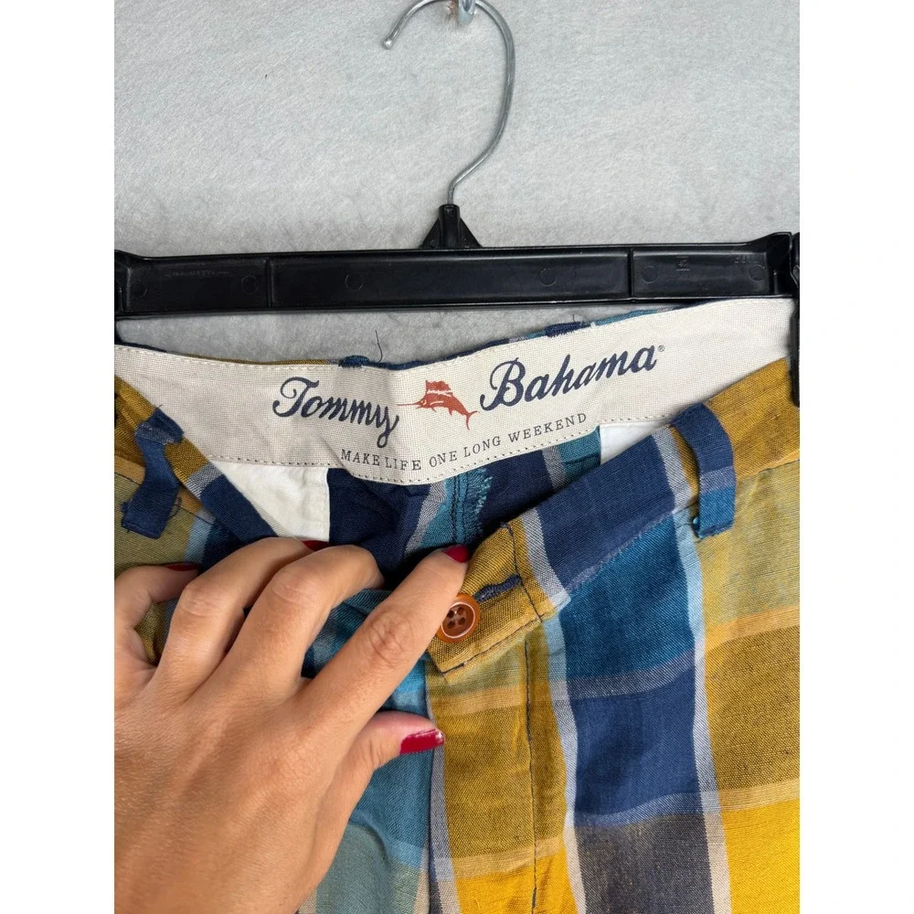 Tommy Bahama Mens Plaid Linen Blend Shorts Blue Yellow Size 40 Flat Front